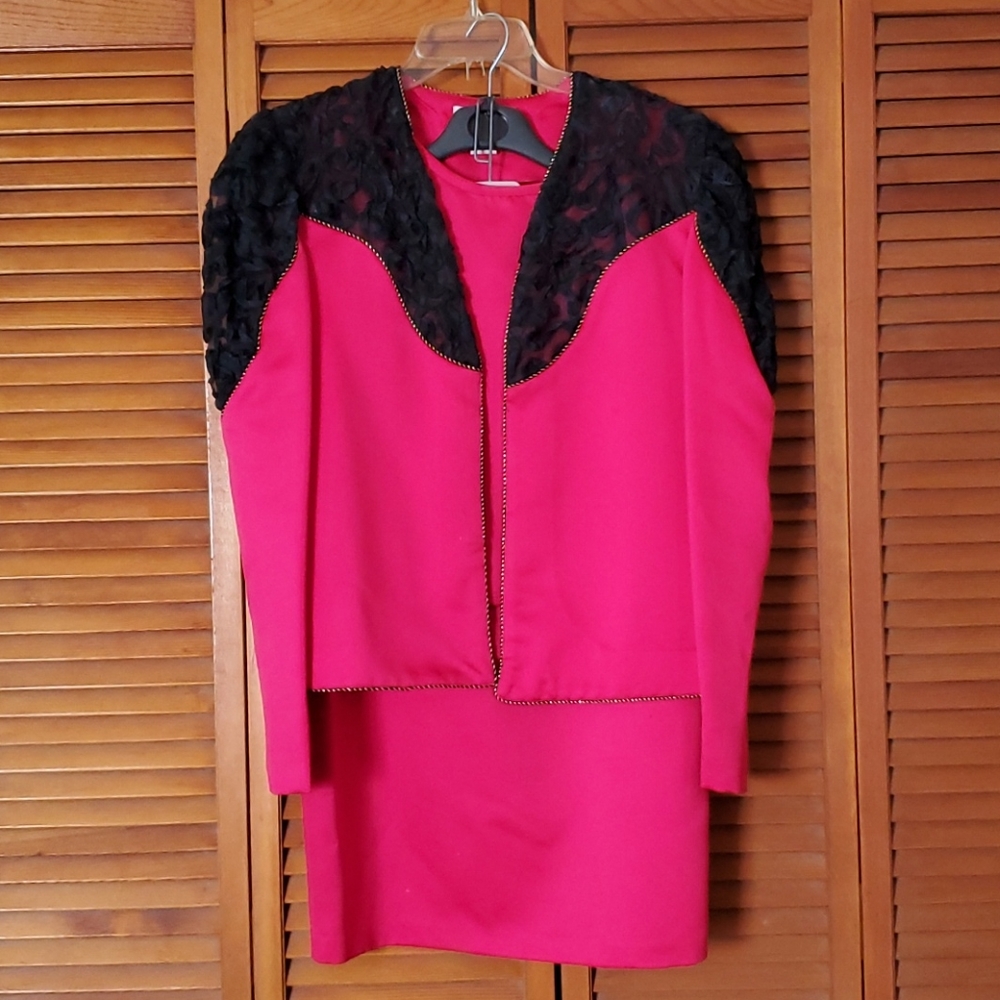 Nicole Studio 3-Piece Pink Suit